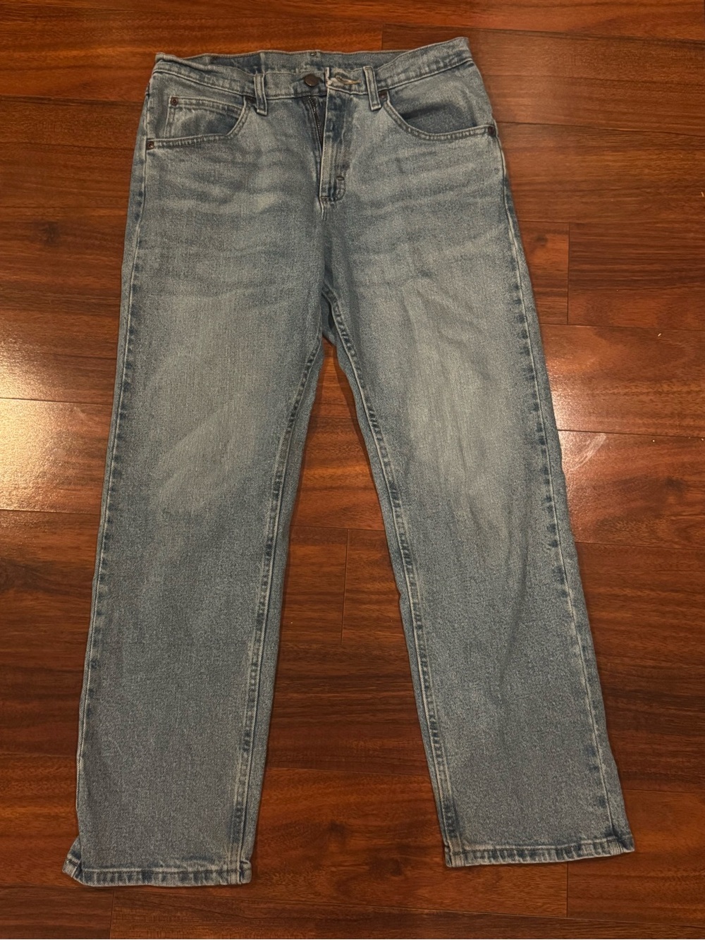 Wrangler Straight-Leg Jeans in Light Blue Wash